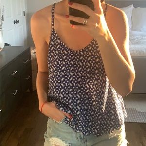 SIS SIS TANK